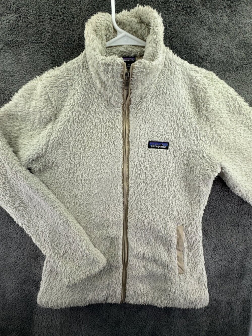 Patagonia Adult Women Jacket Medium Lined Fuzzy Soft Full Zip Ivory W/ Pockets